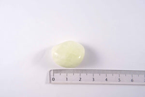 Schwefelquarz - Trommelstein - klein