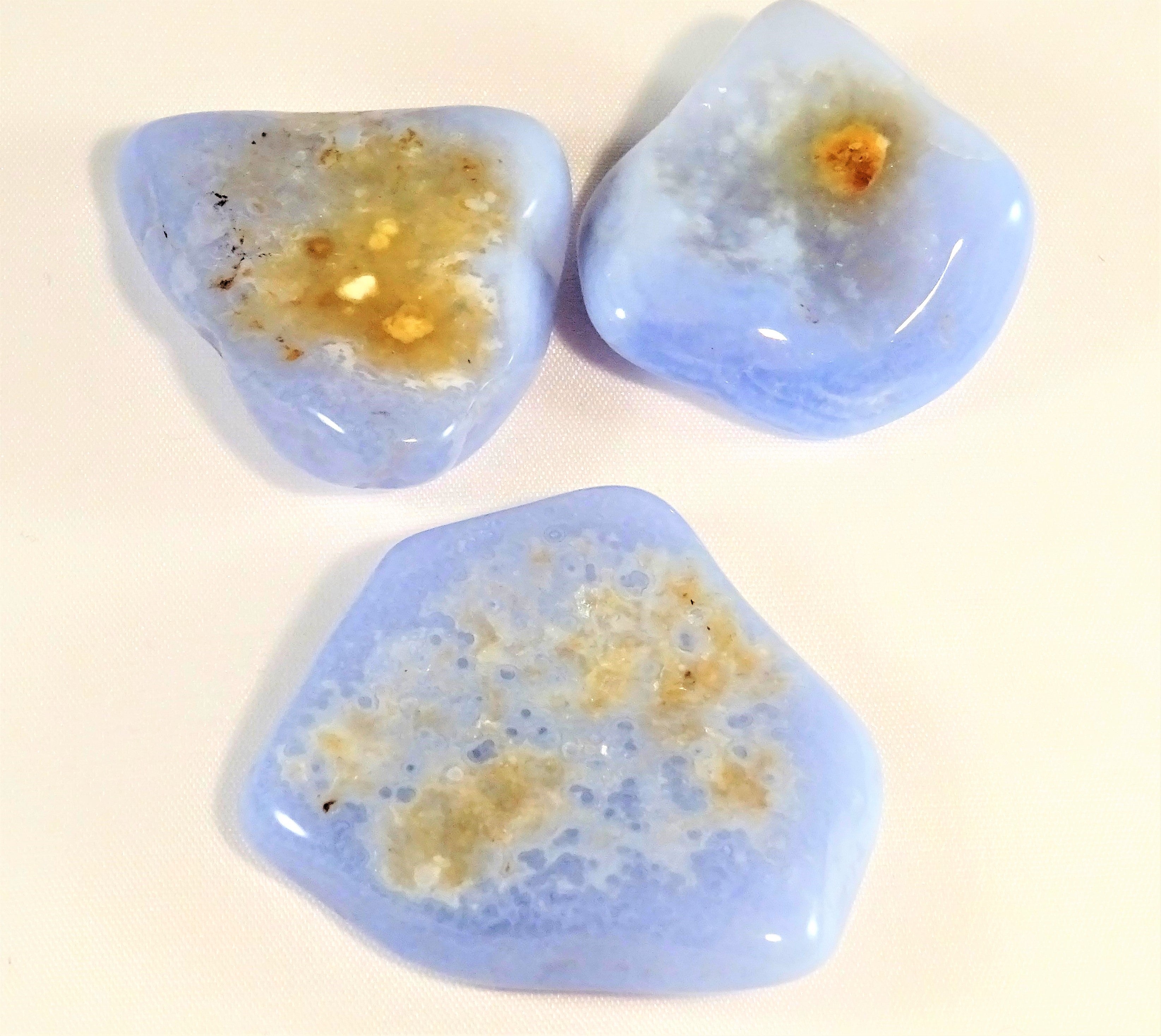 Chalcedon blau - Trommelstein flach